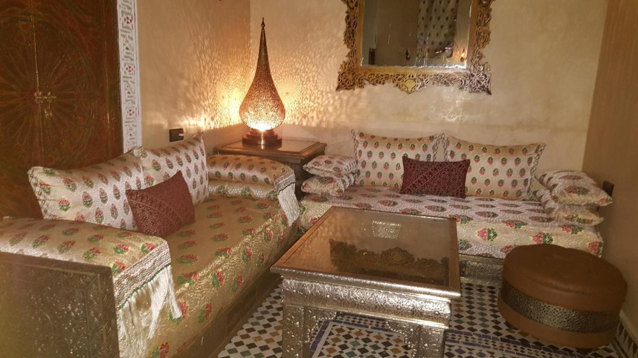 Riad Mama H&K Мекнес Экстерьер фото