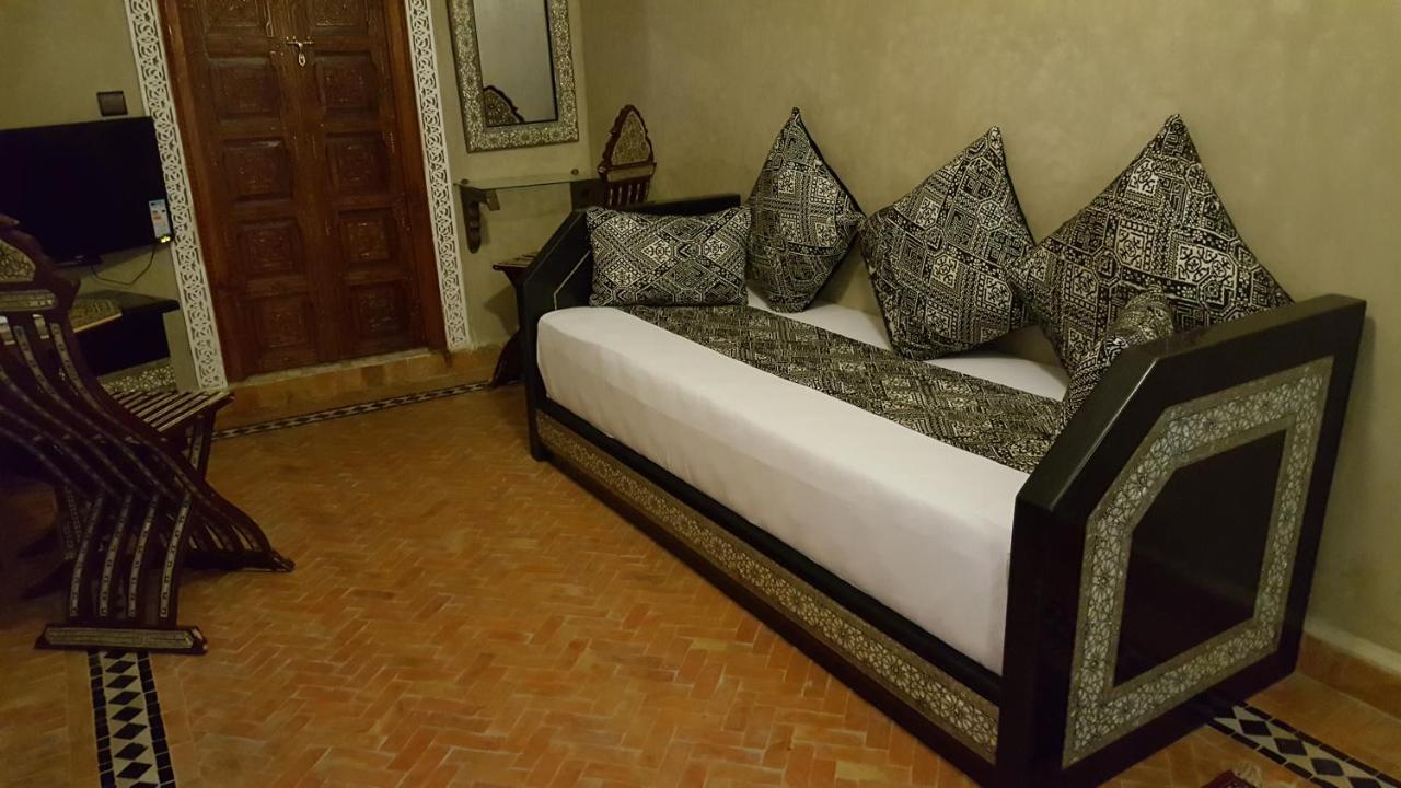 Riad Mama H&K Мекнес Экстерьер фото