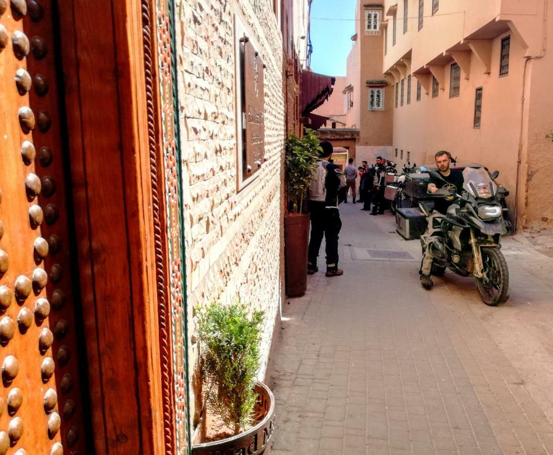 Riad Mama H&K Мекнес Экстерьер фото
